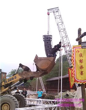 舞臺音響設(shè)備