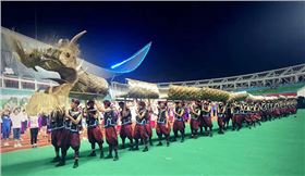 大型線陣音響設備助陣黔南州60周年文藝演出