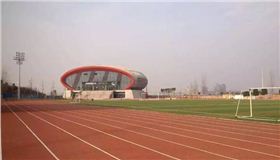 成都工業職業技術學院 選購線陣音響【爵士龍】