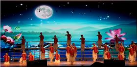 東莞小學(xué)體育館文藝匯演采用爵士龍線陣音響系統(tǒng)