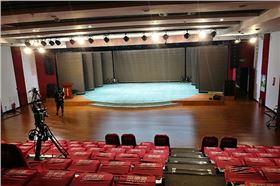 線陣專業(yè)舞臺(tái)音響系統(tǒng)助力漯河市廣播電視臺(tái)演播大廳