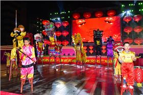 2019年韶關(guān)市“善美韶關(guān)喜樂元宵”百姓文化廣場助陣爵士龍線性陣列音箱