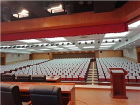 【四川重慶】朝陽(yáng)中學(xué)多功能廳工程案例