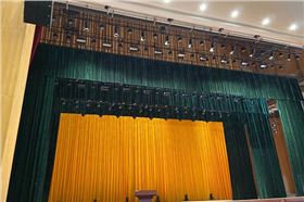 四川宜賓外語大學多功能劇院選用線陣音箱系統【萬昌企業】