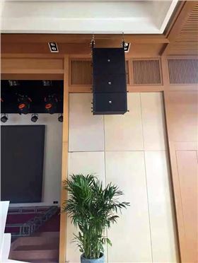 威海市藍湖賓館選用爵士龍GL有源線陣音響產品