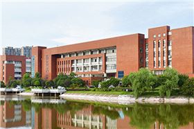 湖南工業(yè)大學(xué)經(jīng)濟(jì)與貿(mào)易學(xué)院會議室選用爵士龍專業(yè)音響