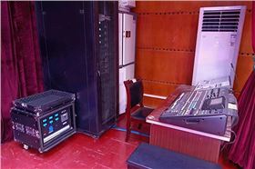 湖南懷化多個(gè)報(bào)告廳 多功能廳選用爵士龍線陣音箱系統(tǒng)