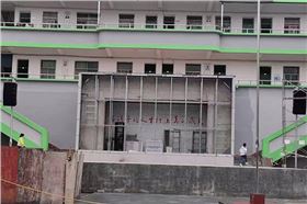 四川南充某學校體育場選用爵士龍全天候防水線陣音響系統