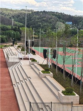 潤育未來,聲動校園——爵士龍音響護航云南安寧市第三小學風雨操場