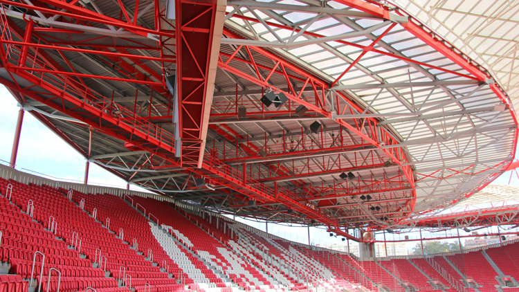 爵士龍專業(yè)音響為歐洲冠軍聯(lián)賽吶喊助威