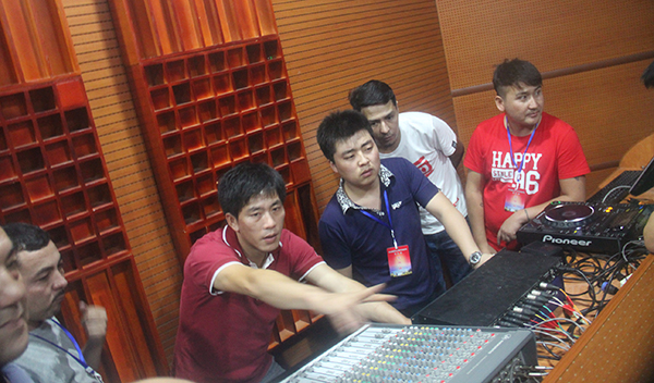 爵士龍專業音響