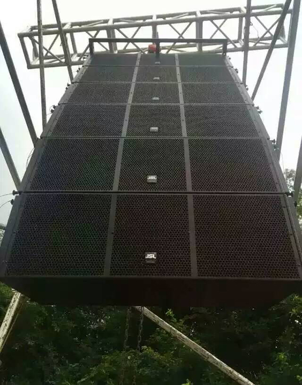 爵士龍舞臺音響設備