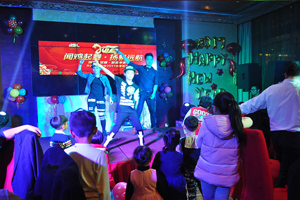 舞蹈《青春修練手冊(cè)》