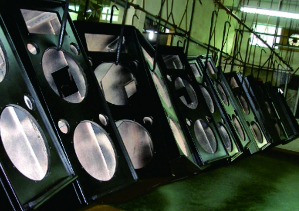 廣東專業舞臺音響價格怎么樣 生產廠家告訴你真相