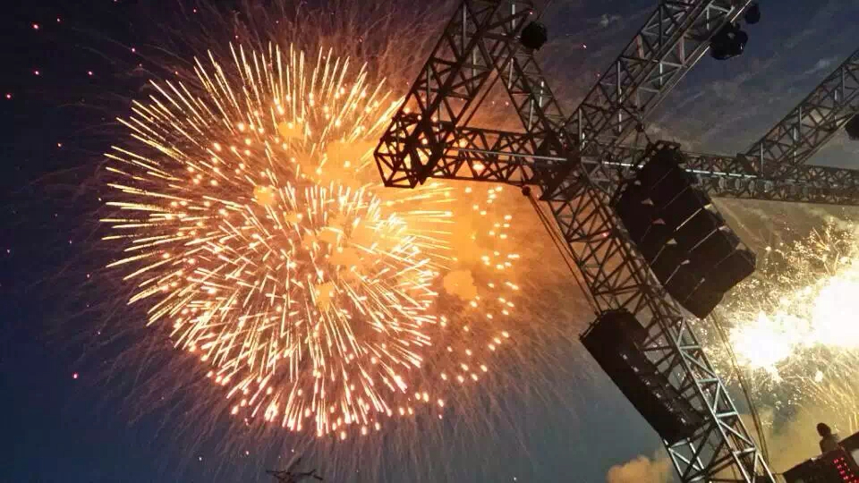 爵士龍音響廠家 專業(yè)生產(chǎn)舞臺(tái)音響設(shè)備