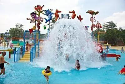 水上樂園采用線陣專業舞臺音響系統