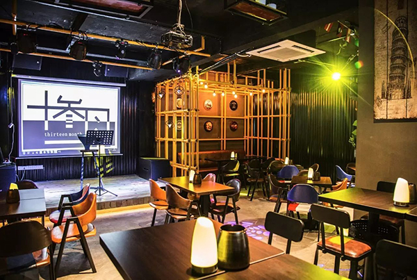 餐飲酒吧采用專業(yè)酒吧音響設備玩出新花樣