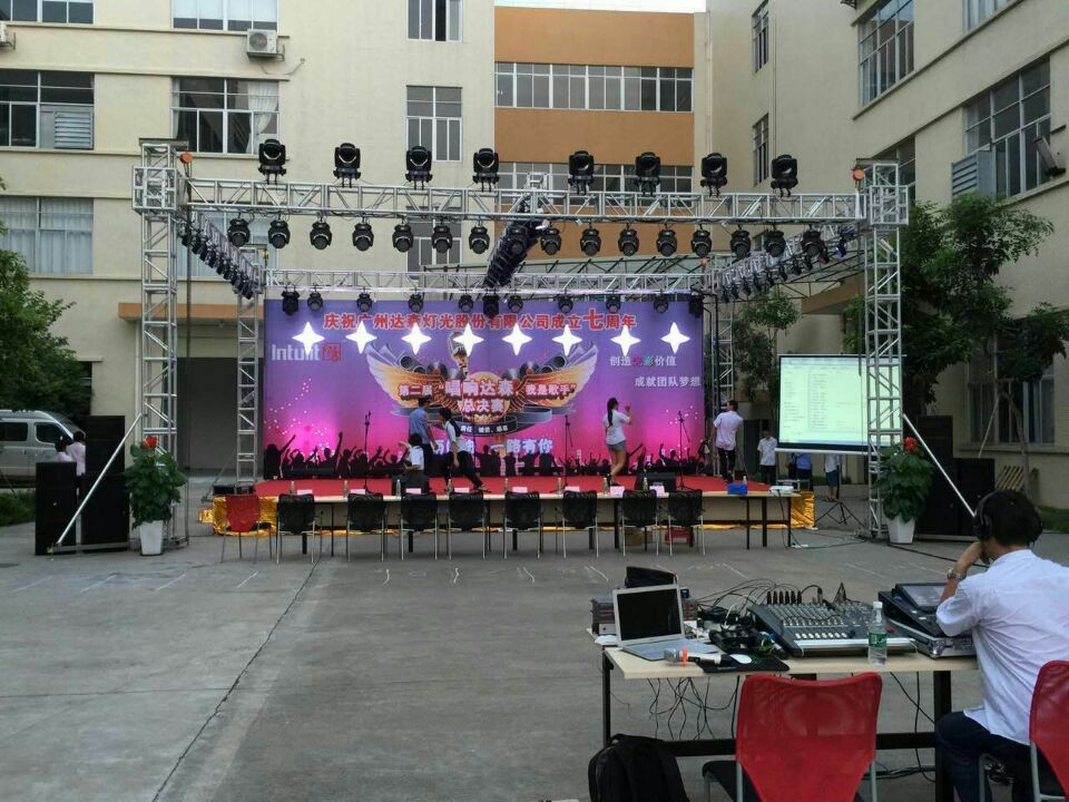 戶外擴聲舞臺音響解決方案【爵士龍音響】