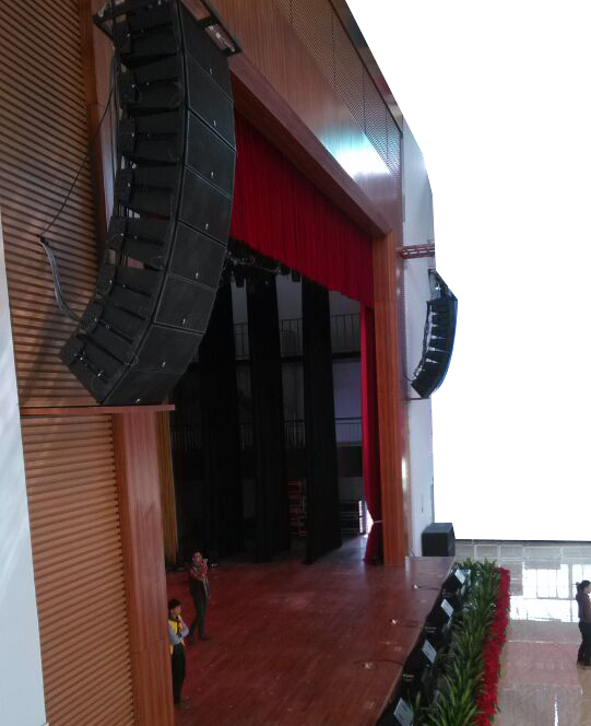 室內舞臺音響設備有哪些擺法?【爵士龍音響】