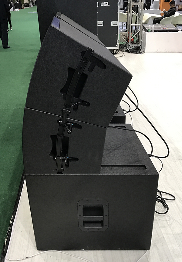 有源舞臺(tái)音響設(shè)備 高清晰度語(yǔ)音還原