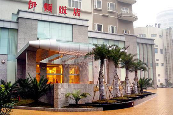 專業音響以優質性能征服四川省瀘州市伊頓五星級飯店【爵士龍】