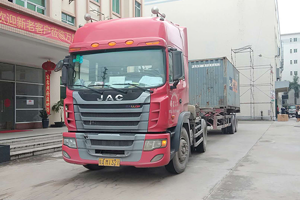 非洲客戶定制爵士龍線陣列音響系統