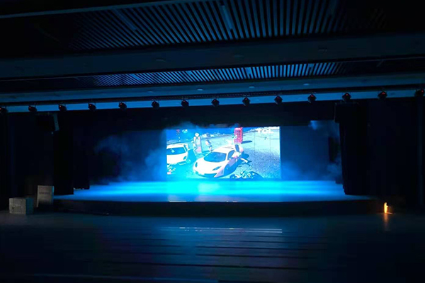 專業音響系統應用于佛山順德聚勝小學多功能廳【爵士龍音響】