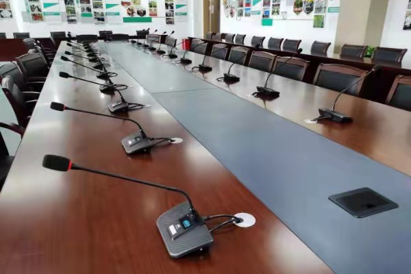 JSL爵士龍為湖州市農(nóng)業(yè)局會議室改造提供精良會議話筒設備 (2).jpg