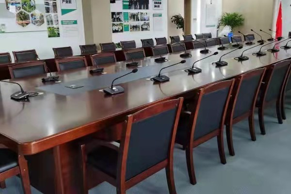 JSL爵士龍為湖州市農(nóng)業(yè)局會議室改造提供精良會議話筒設備 (3).jpg