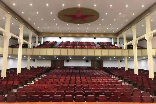 “三個(gè)代表”重要思想發(fā)源地:高州市人民會(huì)堂 采用爵士龍產(chǎn)品為會(huì)堂擴(kuò)聲設(shè)備