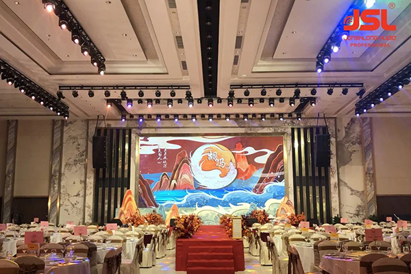 線陣音箱系統中調音臺的均衡組調整