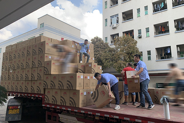 青海文化活動室設(shè)備配置項(xiàng)目啟動,2000只專業(yè)音響成功發(fā)貨!