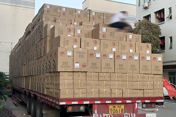 青海文化活動室設(shè)備配置項(xiàng)目啟動,2000只專業(yè)音響成功發(fā)貨!