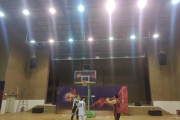 湖南長(zhǎng)沙岳麓實(shí)驗(yàn)中學(xué)體育館成功應(yīng)用其爵士龍線陣音箱