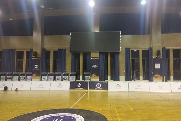 湖南長(zhǎng)沙岳麓實(shí)驗(yàn)中學(xué)體育館成功應(yīng)用其爵士龍線陣音箱