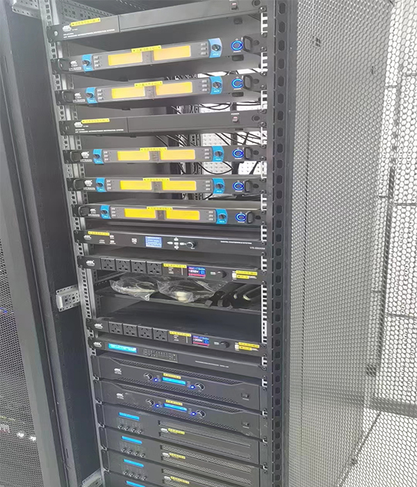 重慶某小學報告廳選用JSL爵士龍音響