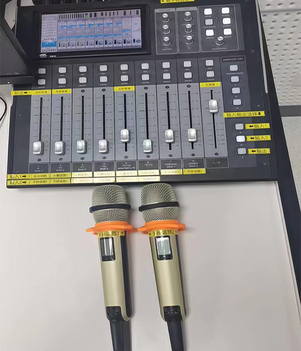 重慶某小學報告廳選用JSL爵士龍音響