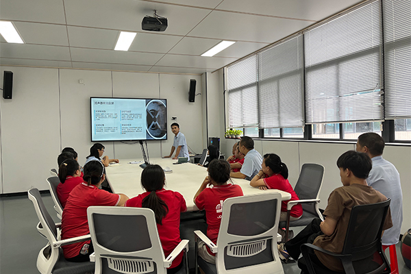 精益求精,追求卓越 —— 萬昌音響開展每周例行產品質量培訓